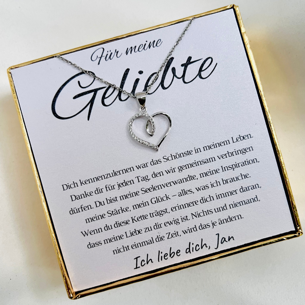 Personalisierte Halskette „Herzchen mit Zirkonia“ für Partnerin – „Dankbar für jeden Tag“